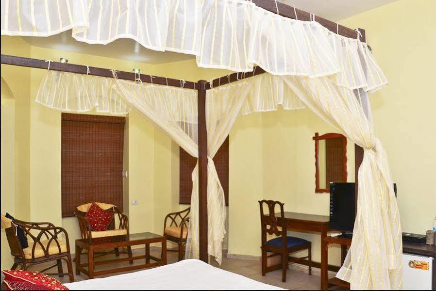 Banyan Tree Courtyard Hotel Calangute Buitenkant foto