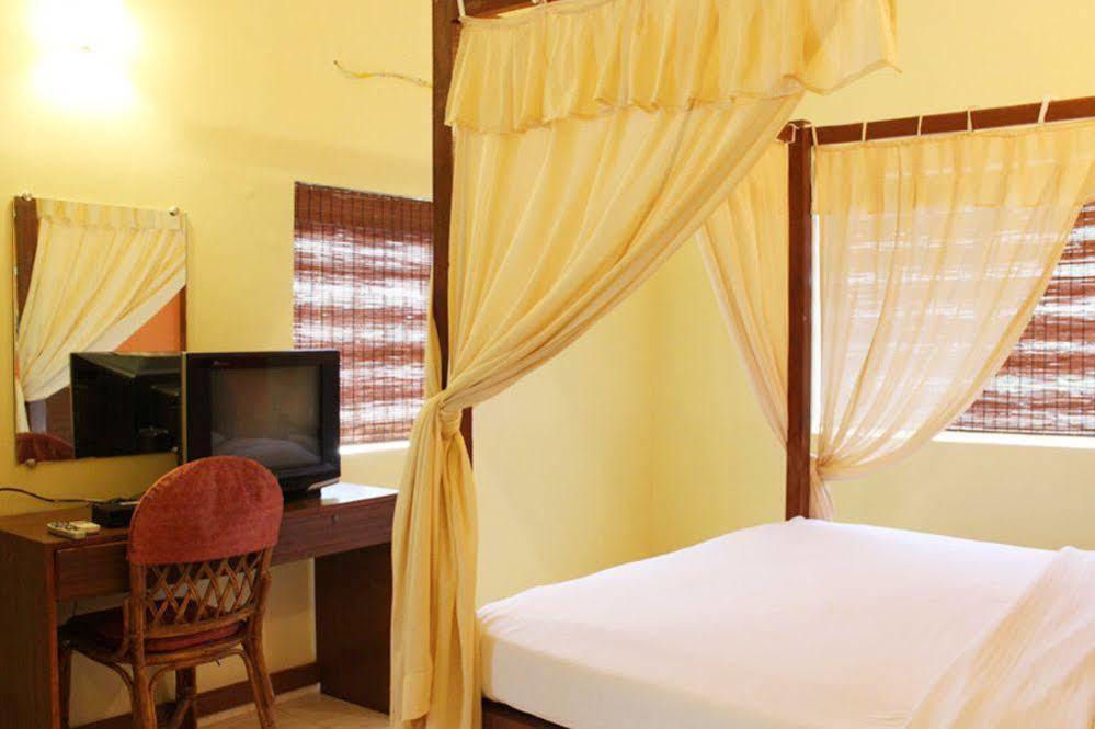 Banyan Tree Courtyard Hotel Calangute Buitenkant foto